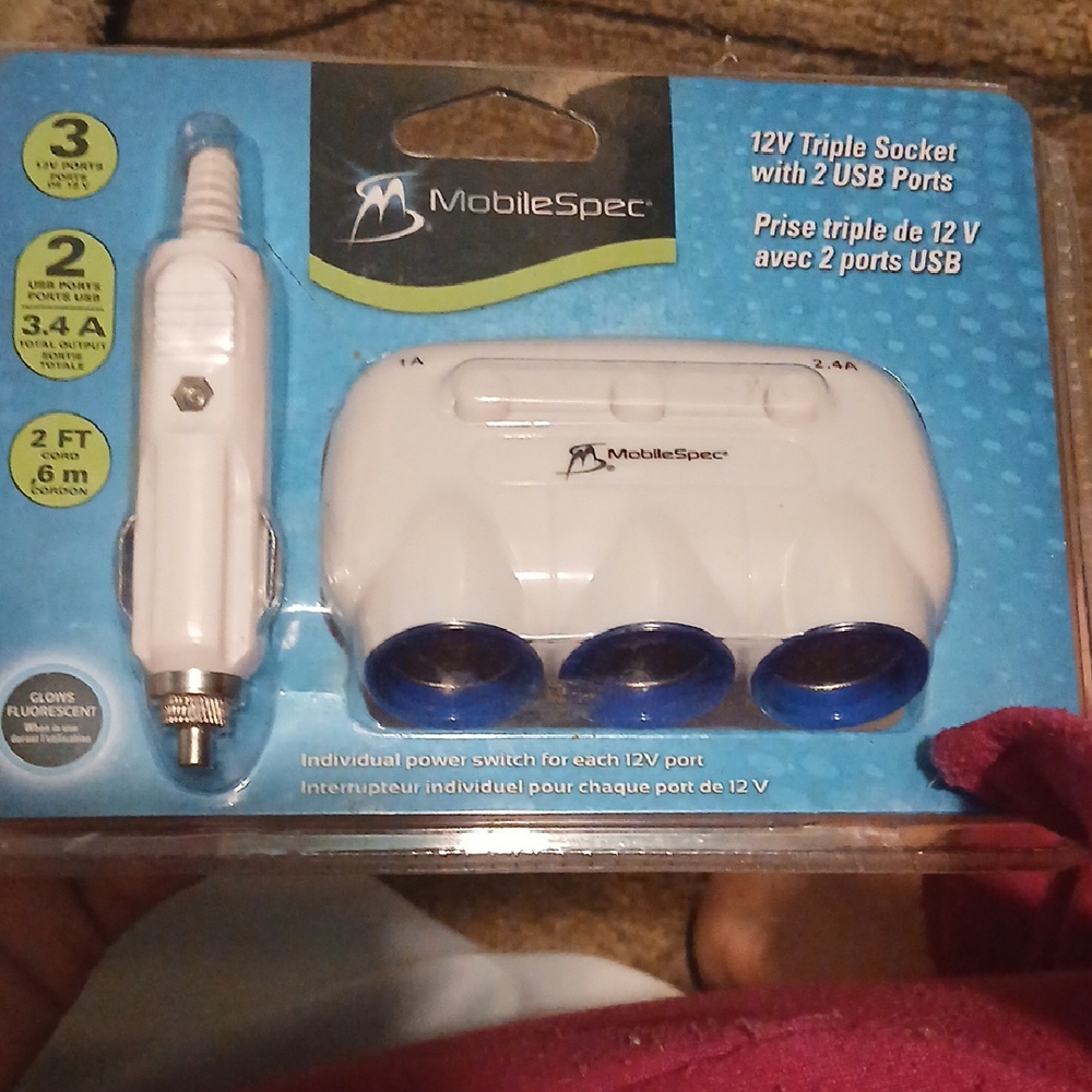 MobileSpec 12V Triple Socket with USB Ports